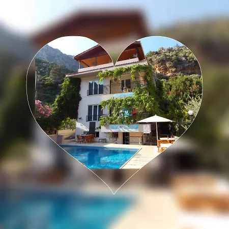 Ξενοδοχείο με διαμερίσματα Deniz *